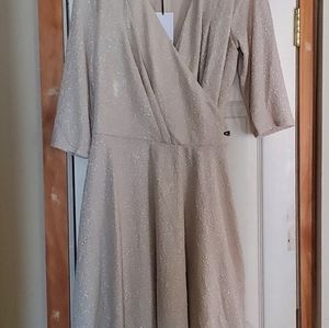 NWT Unique Vintage cream sparkle wrap dress with sleeves sz 16